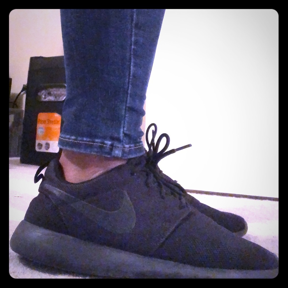 Black shoes